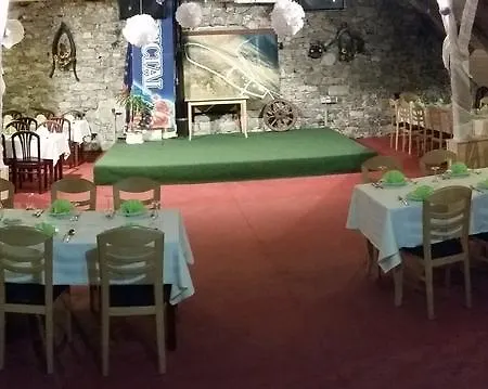 Gostilna Stara Posta 3* Podkraj