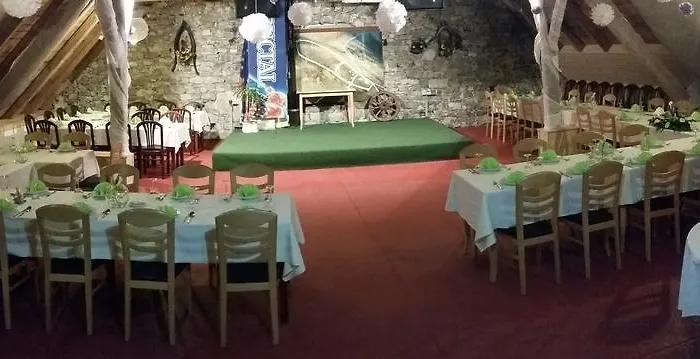 Gostilna Stara Posta 3* Podkraj