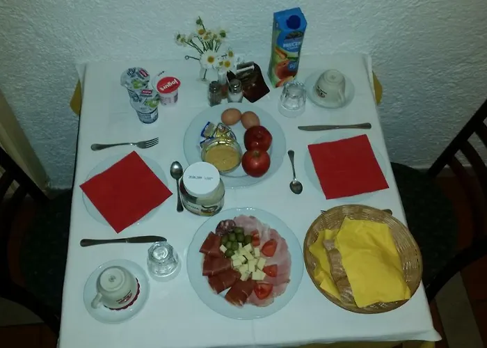 Gostilna Stara Posta 3*